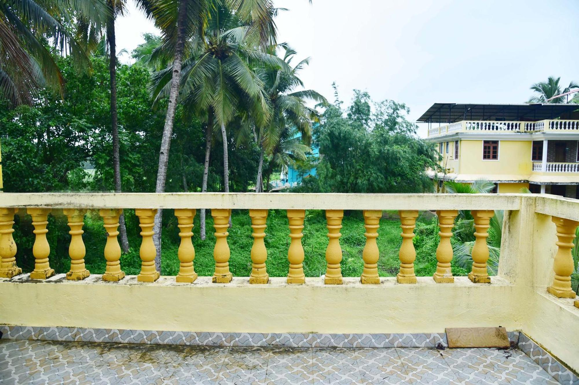 Field Stone -3 Bhk Duplex Villa Talaulim Экстерьер фото